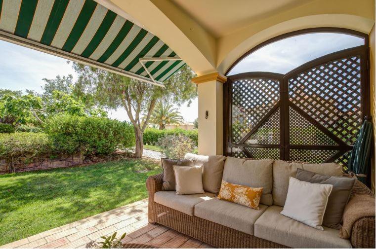 2Bedroom Bungalow Heated Shared Pool ,Near Carvoeiro And Ferrugudo Buitenkant foto