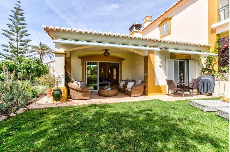2Bedroom Bungalow Heated Shared Pool ,Near Carvoeiro And Ferrugudo Buitenkant foto